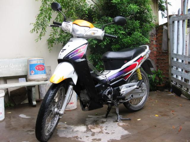 Cần bán HONDA Future II 2004 màu đen trắng xanh biển ở TPHCM giá liên hệ  MSP 457518