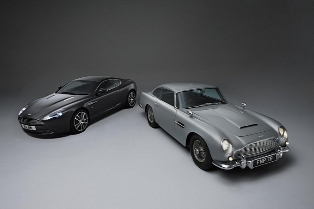 Hai siêu xe Aston Martin hội ngộ