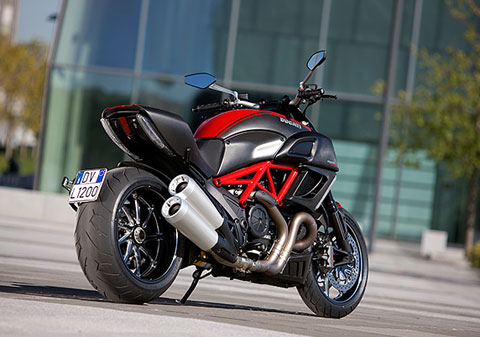 Ducati chính thức trình làng Diavel