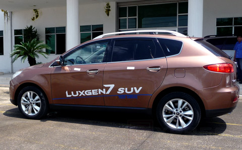 Luxgen SUV chính hãng đầu tiên cập cảng Sài Gòn