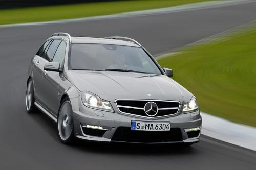 Mercedes-Benz C63 AMG 2012 lộ diện