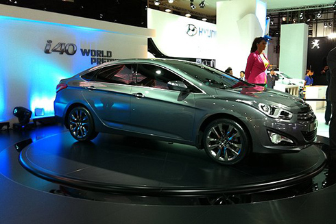 Hyundai i40 sedan ra mắt tại Barcelona