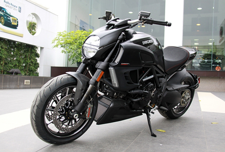 Ducati Diavel Carbon có mặt tại Hà Nội