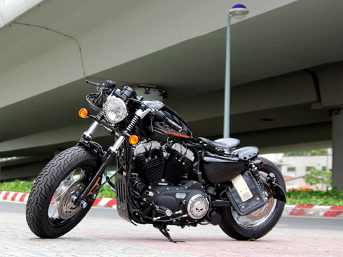 Harley Davidson 48 phong cách bobber tại Việt Nam