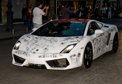 Siêu xe sặc sỡ tại Gumball 3000 2011