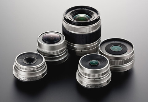 Pentax ra mắt loạt ống kính Q-mount