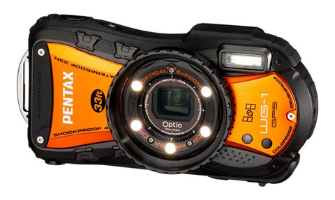 Pentax Optio WG-1 GPS: Máy ảnh phong cách thể thao