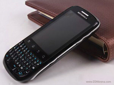 Đối thủ của Nokia E5 từ Motorola xuất hiện