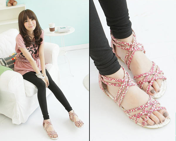 Khảo giá sandal xỏ ngón đa phong cách