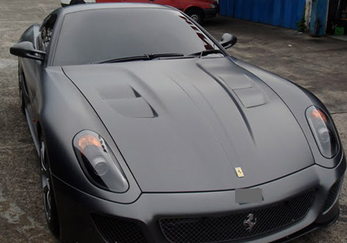 Ferrari 599 GTO đen tuyền của hoàng thân Brunei