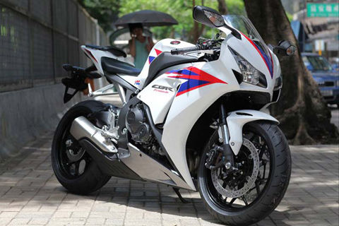 Lộ diện Honda CBR1000RR 2012 tại Hong Kong