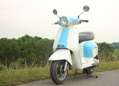 Lambretta LN125 - scooter thời trang Italy