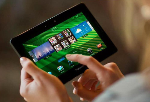 RIM tung chiêu 'mua 2 tặng 1' với tablet PlayBook