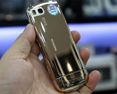 Nokia C3-01 mạ vàng chính hãng giá 7 triệu đồng