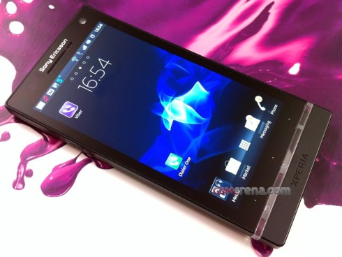 Smartphone màn hình HD siêu mịn của Sony Ericsson