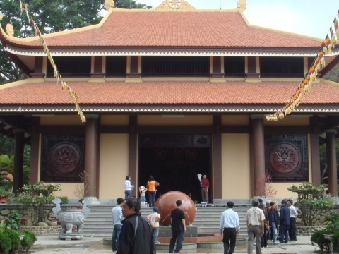 Lễ chùa - tour du xuân được yêu thích