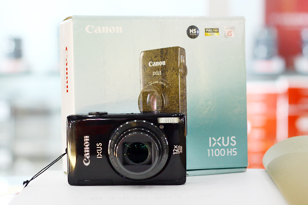 Cận cảnh Canon IXUS 1100HS: Máy ảnh cảm ứng - zoom quang 12x