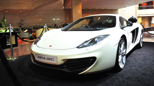 Siêu xe McLaren MP4-12C giá hơn nửa triệu đô tại Trung Quốc