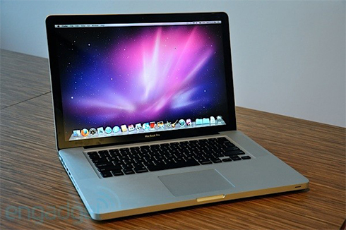 MacBook Pro dùng màn hình Retina ra mắt tháng 6