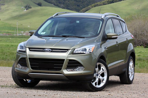 Ford Escape 2013 tiếp tục dính lỗi