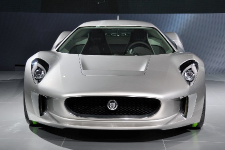 Siêu xe Jaguar C-X75 dùng động cơ tăng áp 500 mã lực