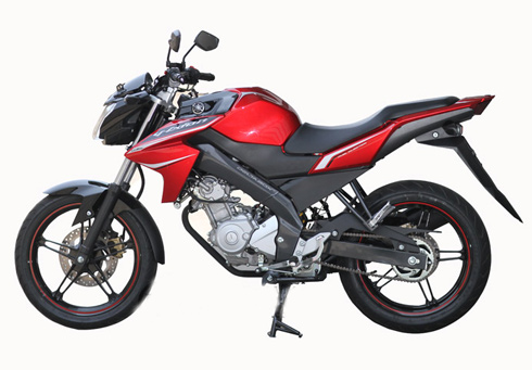 Yamaha V-ixion 2013 lộ diện toàn phần