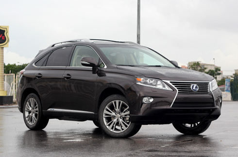 Lexus RX450h - crossover cho đường phố Việt Nam