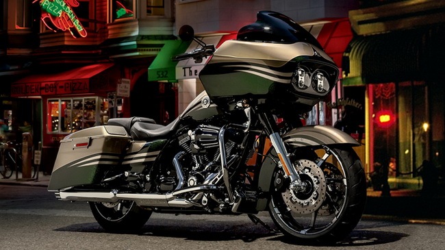 Harley-Davidson chính thức giới thiệu CVO Road Glide 2013