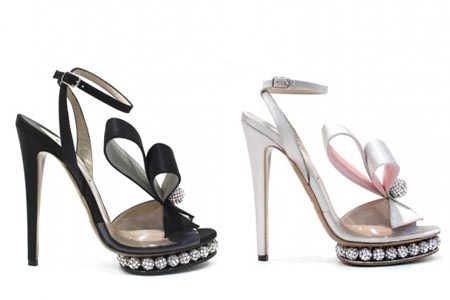 Những mẫu giày 'độc' ở Victoria's Secret Show 2012