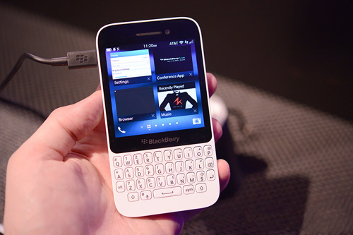 BlackBerry Q5 tầm thấp ra mắt người dùng