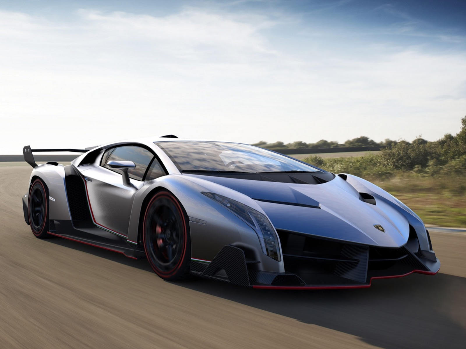 Lamborghini xác nhận sản xuất Veneno Roadster