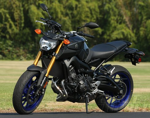 Yamaha FZ-09 - xe mới, công nghệ mới