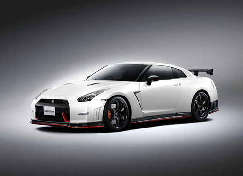 Nissan GT-R thế hệ mới lộ diện