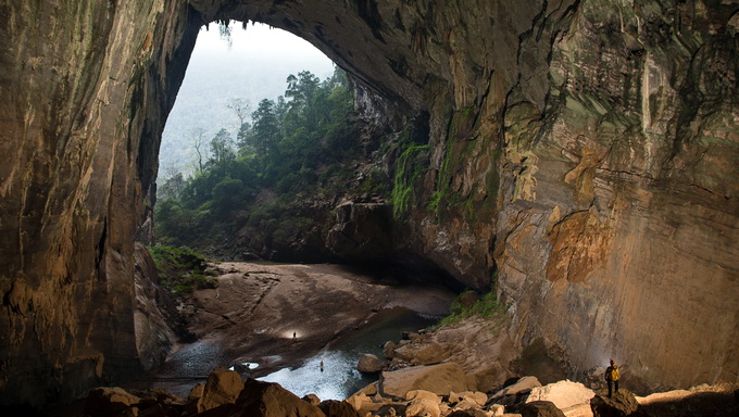 Tham quan Phong Nha bằng trực thăng