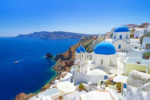 Những 'ngôi nhà nấm' độc đáo tại Santorini