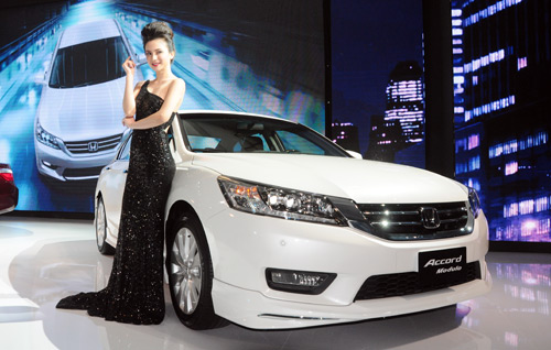 Honda Accord thế hệ mới giá 1,47 tỷ đồng tại Việt Nam