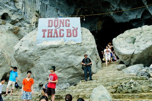 Độc đáo động Thác Bờ Thung Nai