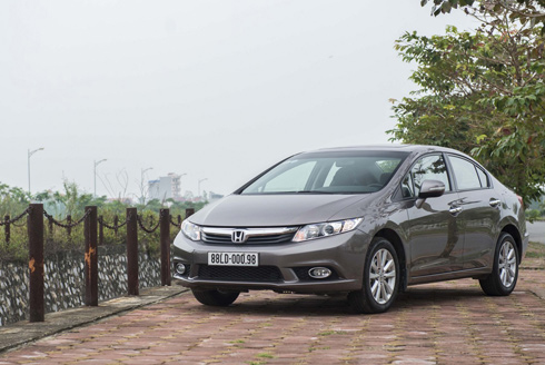 Honda Việt Nam triệu hồi Civic và CR-V