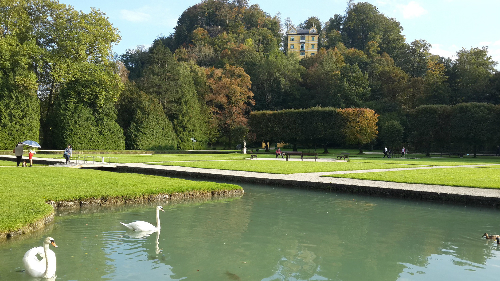 Hành trình tìm Giai điệu hạnh phúc và nghe Mozart ở Salzburg