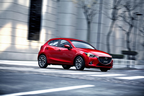 Mazda2 Skyactiv: An toàn và tiện nghi hơn