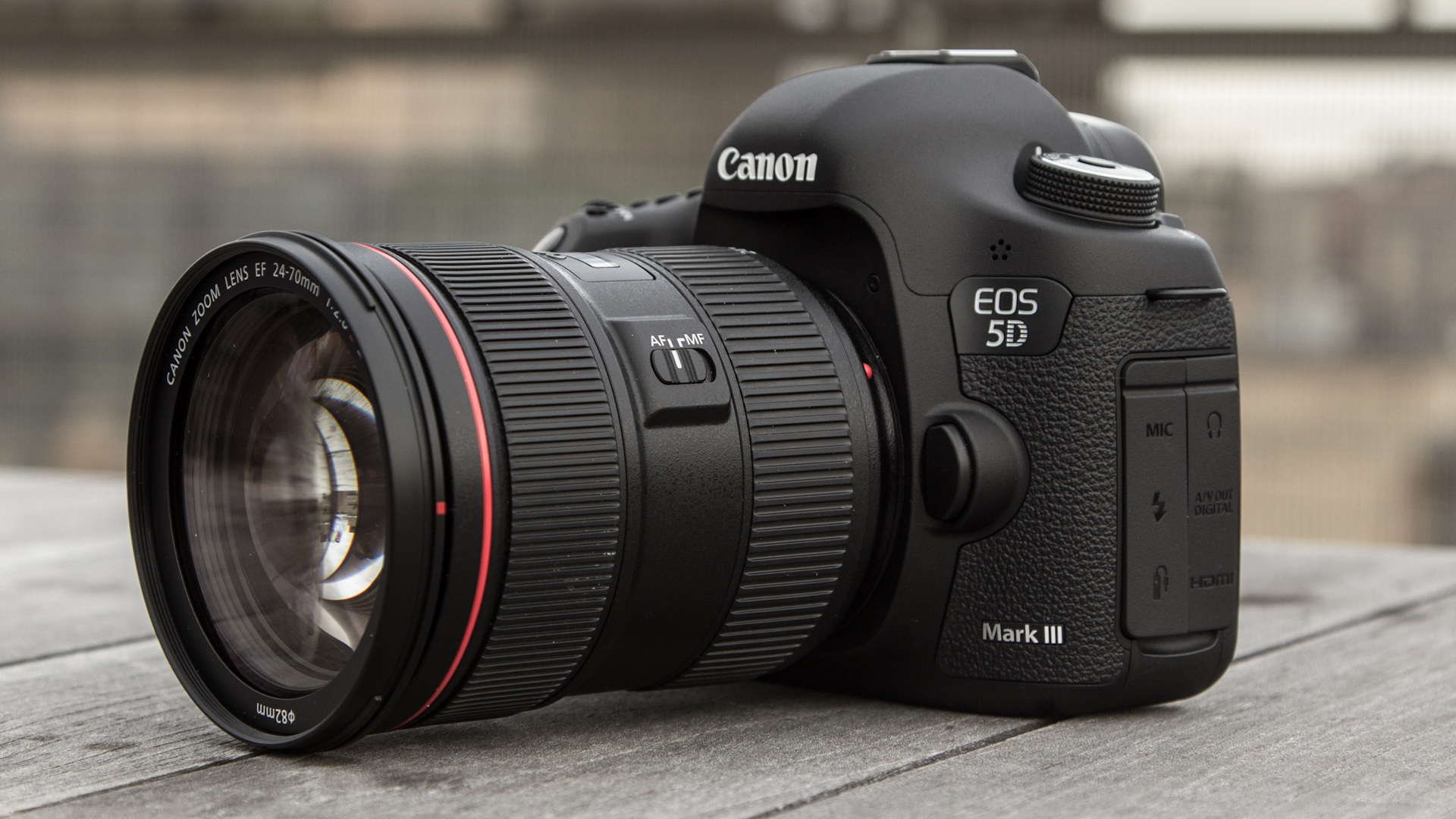 Canon bí mật thử nghiệm 2 phiên bản máy ảnh EOS 5D Mark IV