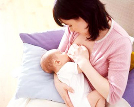 Sữa mẹ - nền tảng vững chắc đưa em bé vào đời