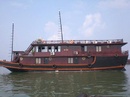 Quảng Ninh: Cần tìm nhà đầu tư kinh doanh tàu ngủ đêm trên vịnh Hạ Long! RSCL1686280