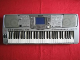 Bán đàn organ Yamaha PSR 2100