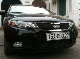 Bán kia cerato model 2011 màu đen xe rất mới