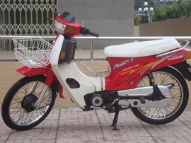 Bán xe max 2, kawasaki, nhật, đời 2002, màu đỏ, ,giá 6,5tr