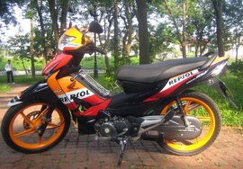 Cần bán xe wave repsol 2011 vẫn còn mới y nguyên