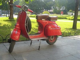 Bán Vespa Sprint 150, xe khỏe, đẹp và mới, 15tr