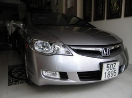 Cần Bán Honda Civic 2.0 màu bạc, đời 2007, xe gia đình sử dụng còn rất mới