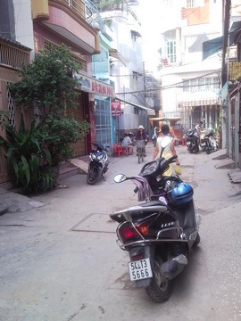 Kẹt tiền bán nhà HXH CMT8 Q10 gần CV Lê Thị Riêng 3,6x13